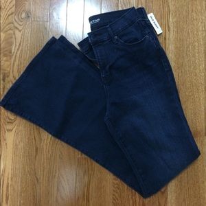 NWT High Rise Flare Jeans